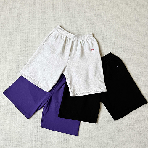 Sup small box logo shorts 
