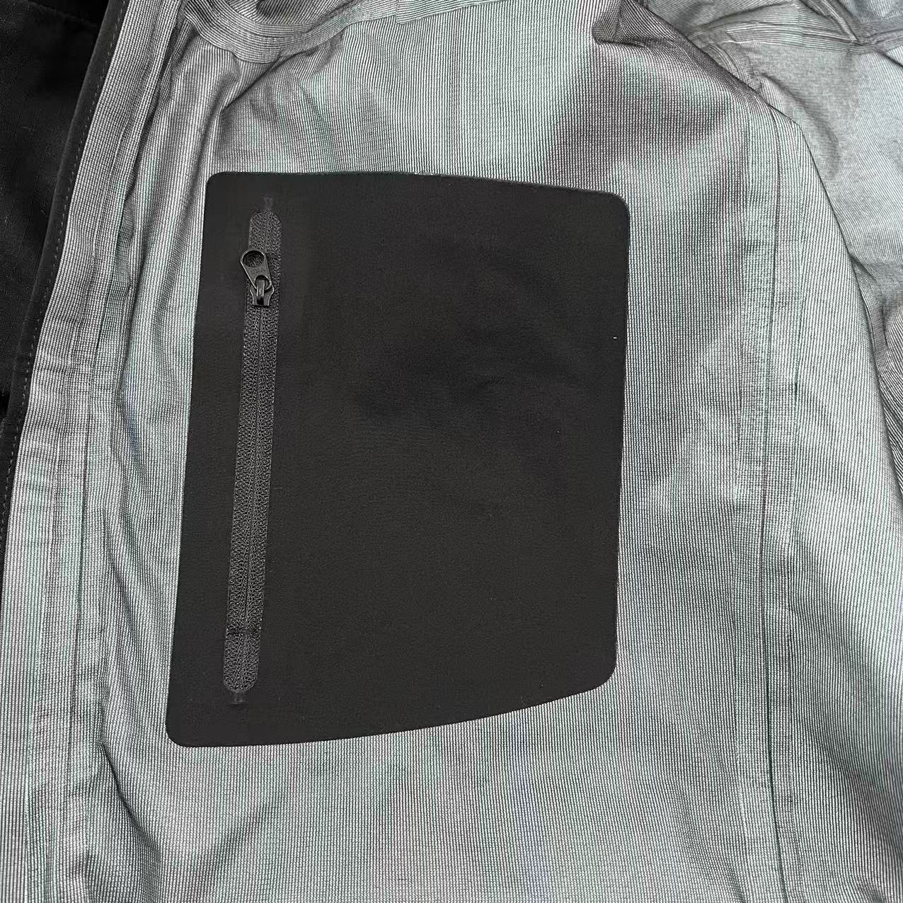 GEN2-Black - Image 26