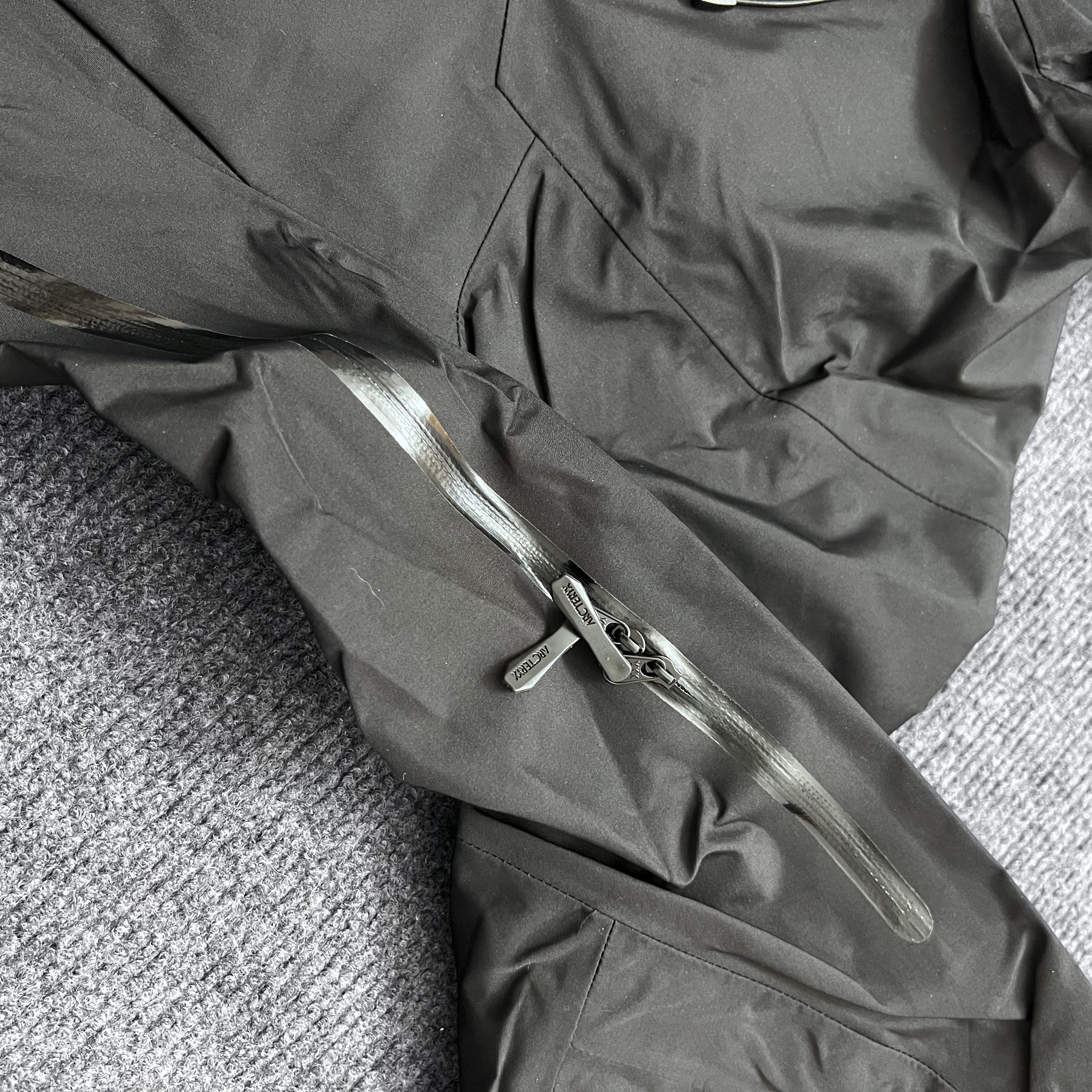 SV6-Black - Image 14