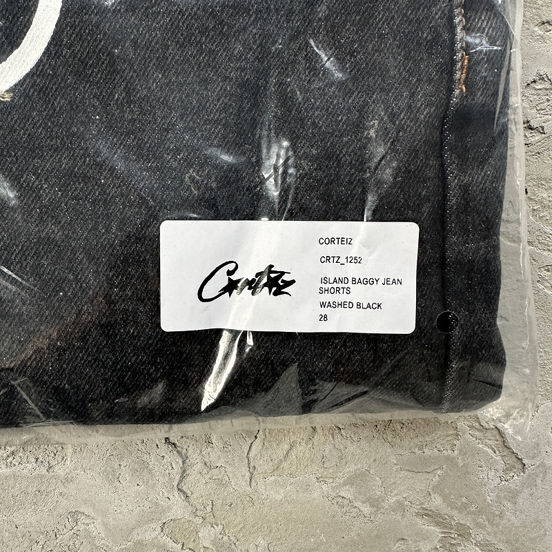 215¥ CR island baggy shorts-black | Yupoo - Image 5