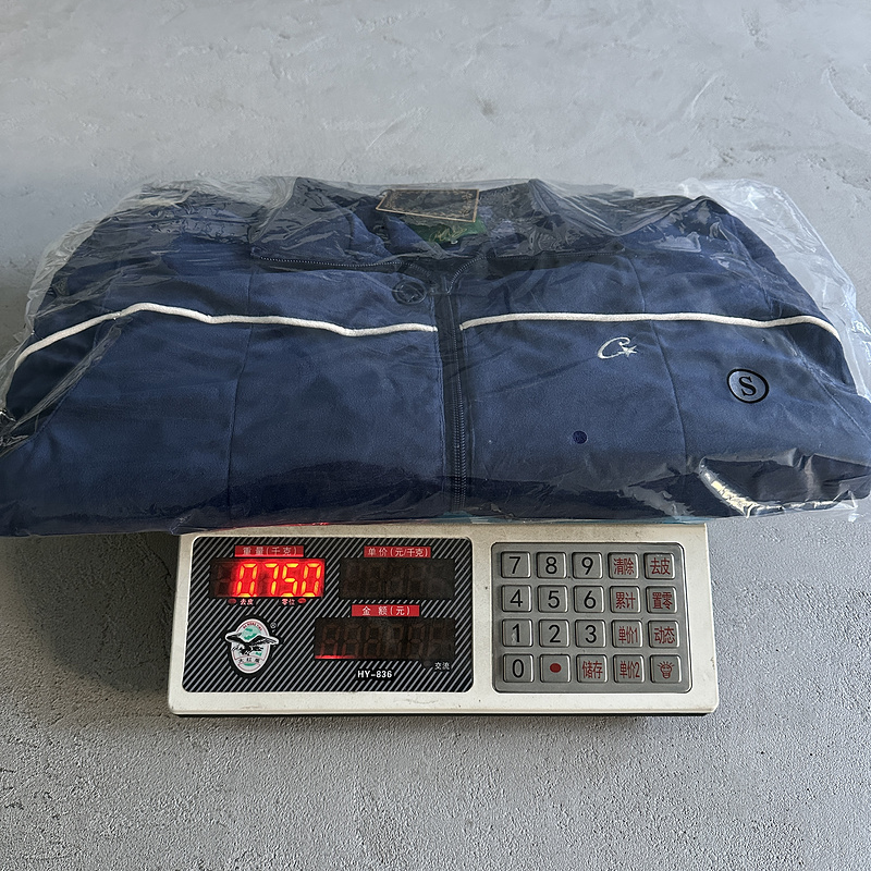 390¥ velour amg set -blue | Yupoo - Image 5