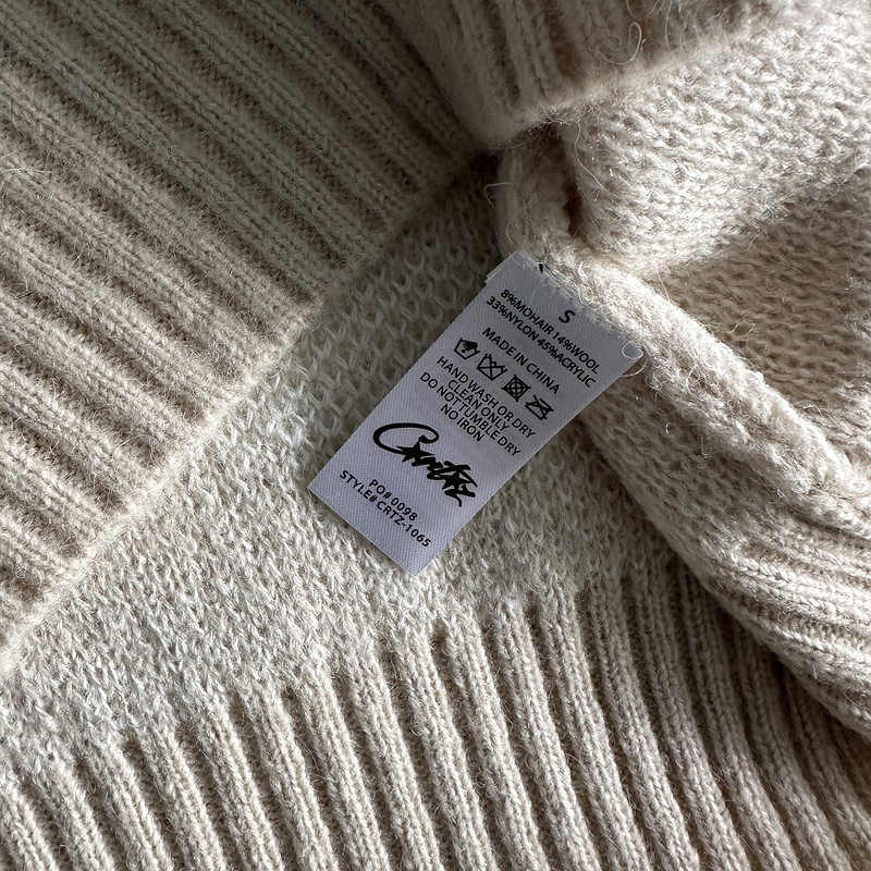 185¥ morehairfuzzy collar sweater-cream | Yupoo - Image 12