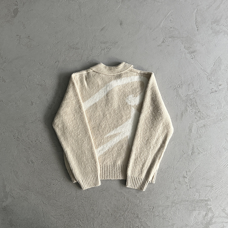 185¥ morehairfuzzy collar sweater-cream | Yupoo - Image 16