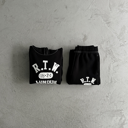 380¥ RTWCOLLEGE SET 
