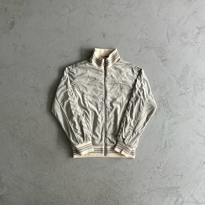 390¥ velour amg set -grey | Yupoo - Image 11