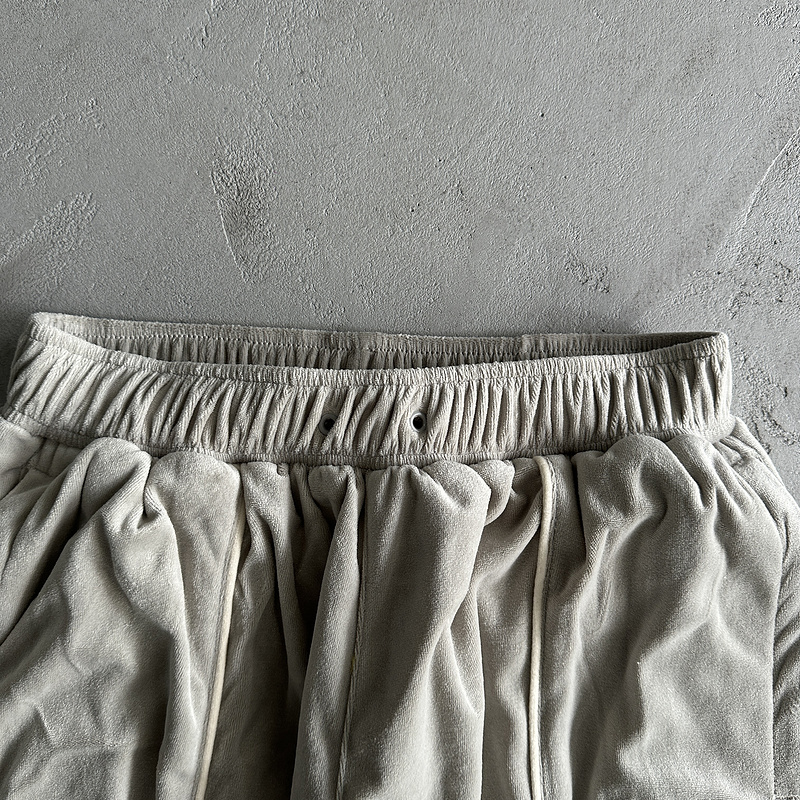 390¥ velour amg set -grey | Yupoo - Image 31