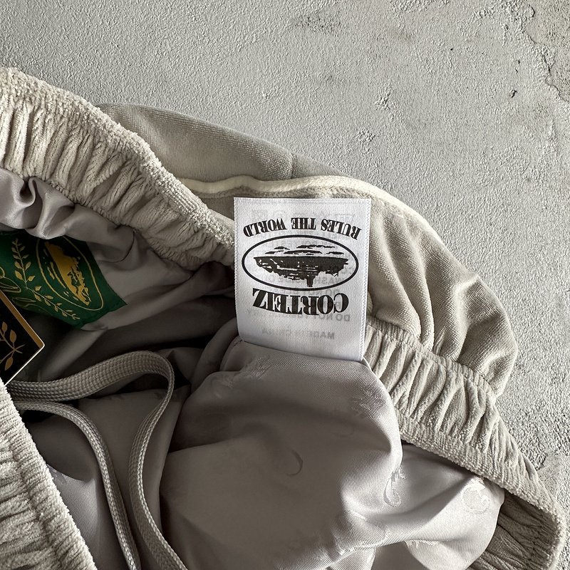 390¥ velour amg set -grey | Yupoo - Image 35