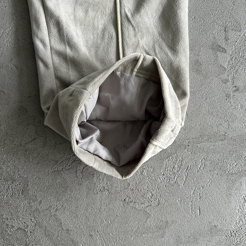 390¥ velour amg set -grey | Yupoo - Image 39