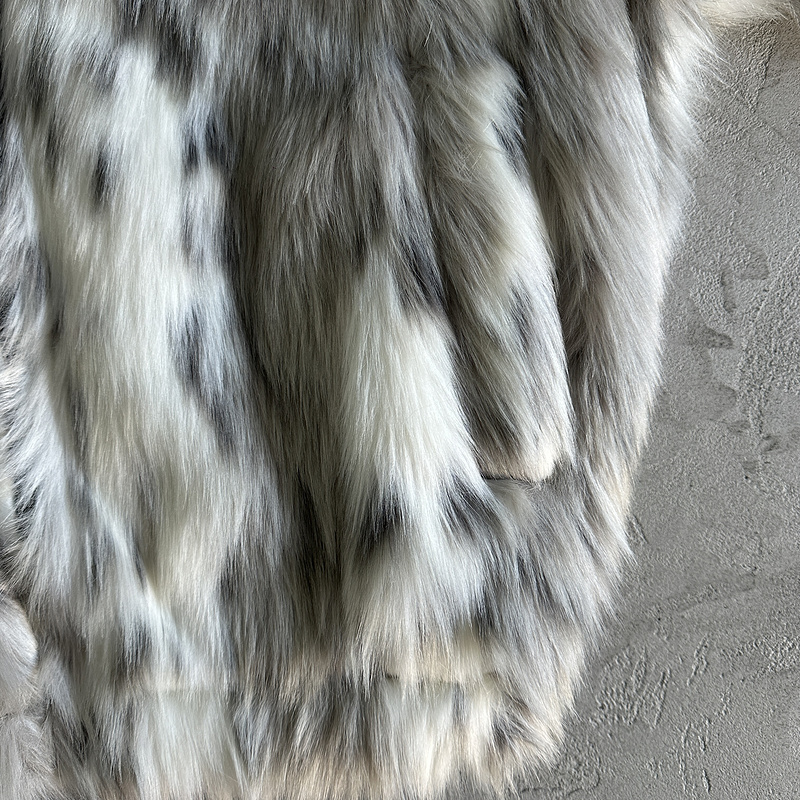 420¥ faux fur hooded jacket | Yupoo - Image 9