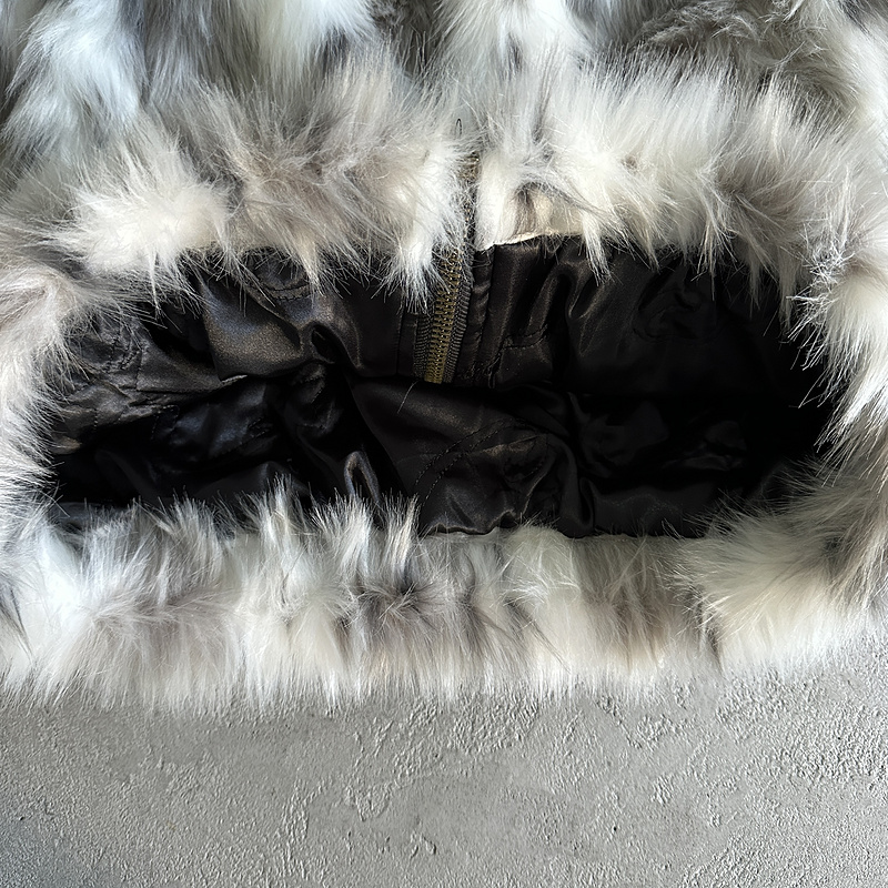 420¥ faux fur hooded jacket | Yupoo - Image 22