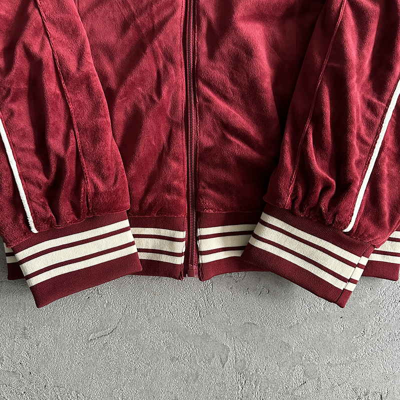 390¥ velour amg set -red | Yupoo - Image 14