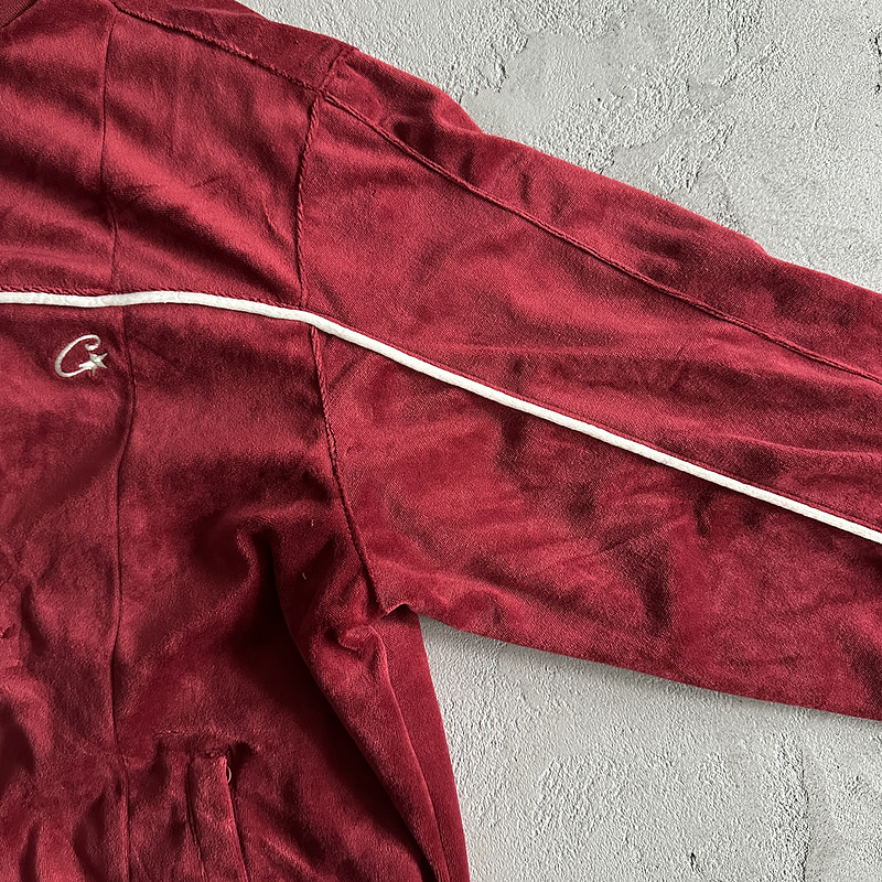 390¥ velour amg set -red | Yupoo - Image 15