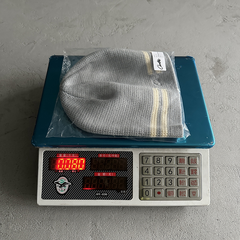 55¥ knit stripe beanie -gray | Yupoo - Image 2