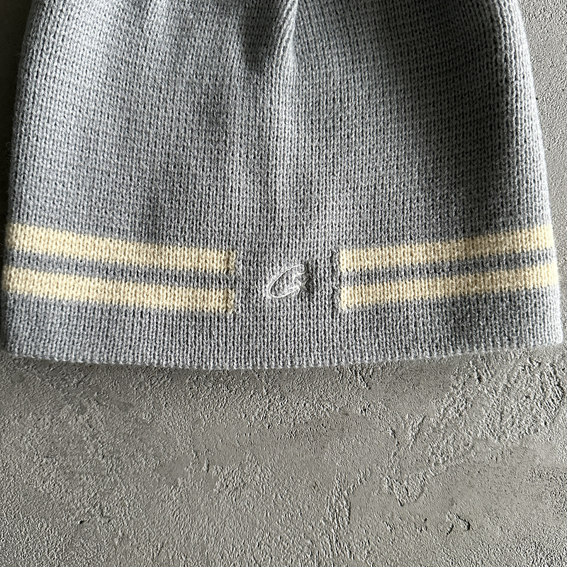 55¥ knit stripe beanie -gray | Yupoo - Image 6