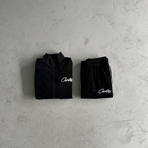 390¥ Velor track set – black 