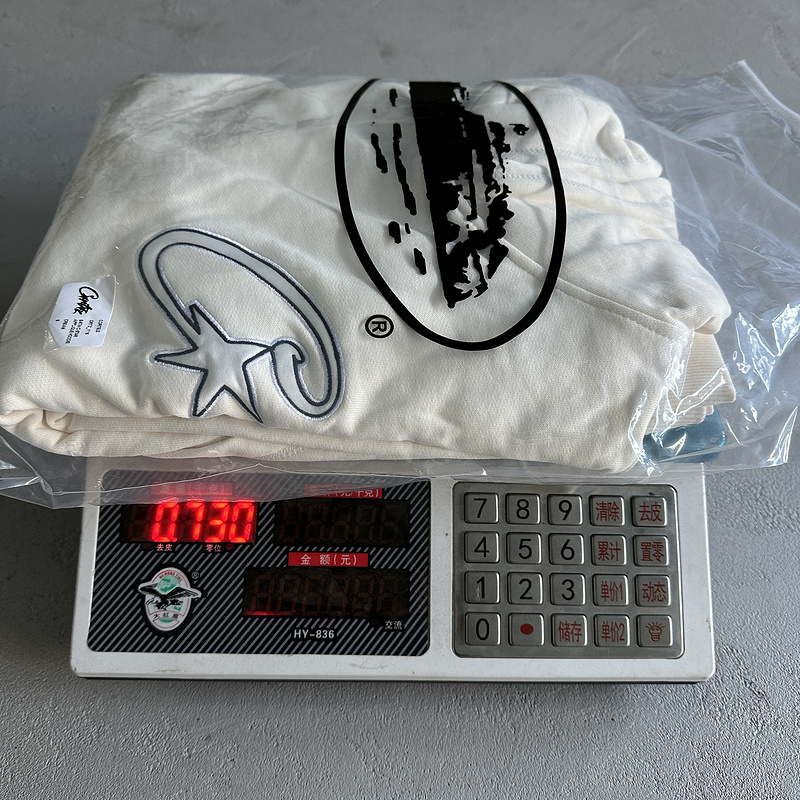 430¥ satin C-star applique suit | Yupoo - Image 5