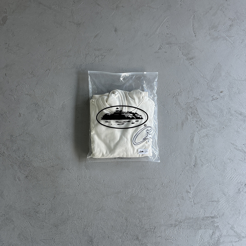 430¥ satin C-star applique suit | Yupoo - Image 7