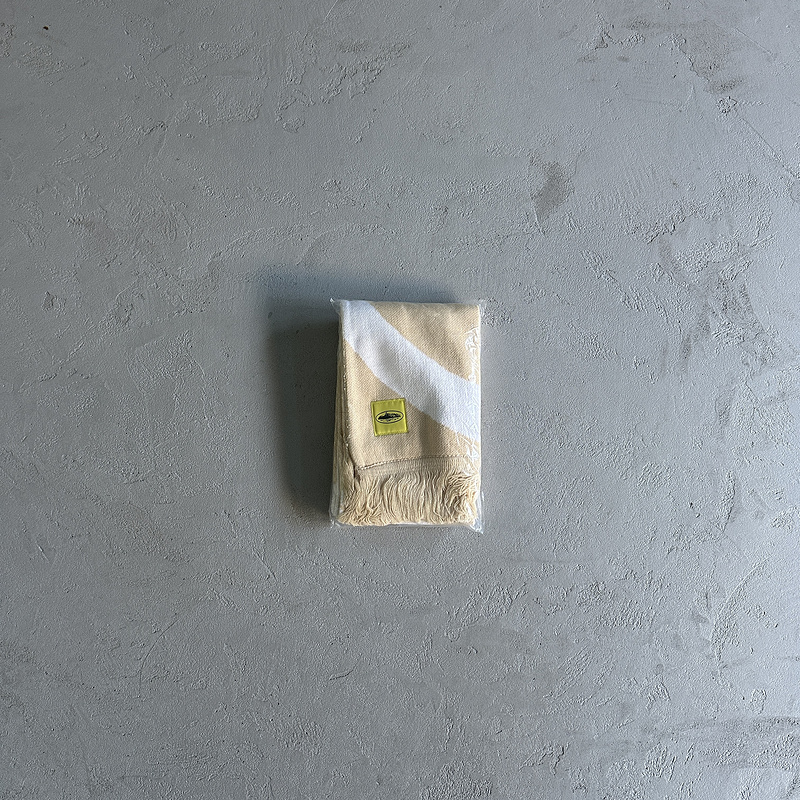 75¥ beige and white scarf | Yupoo - Image 3