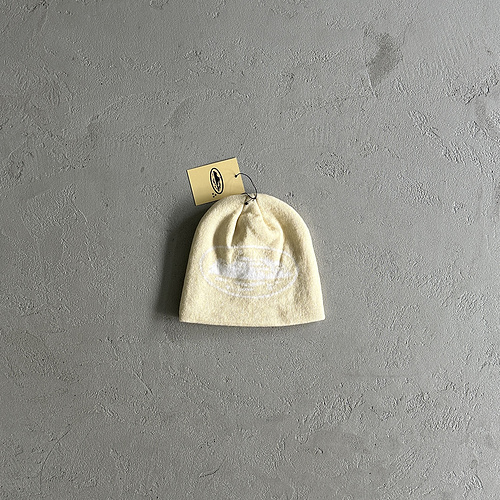 55¥Demon Beanie- Beige 