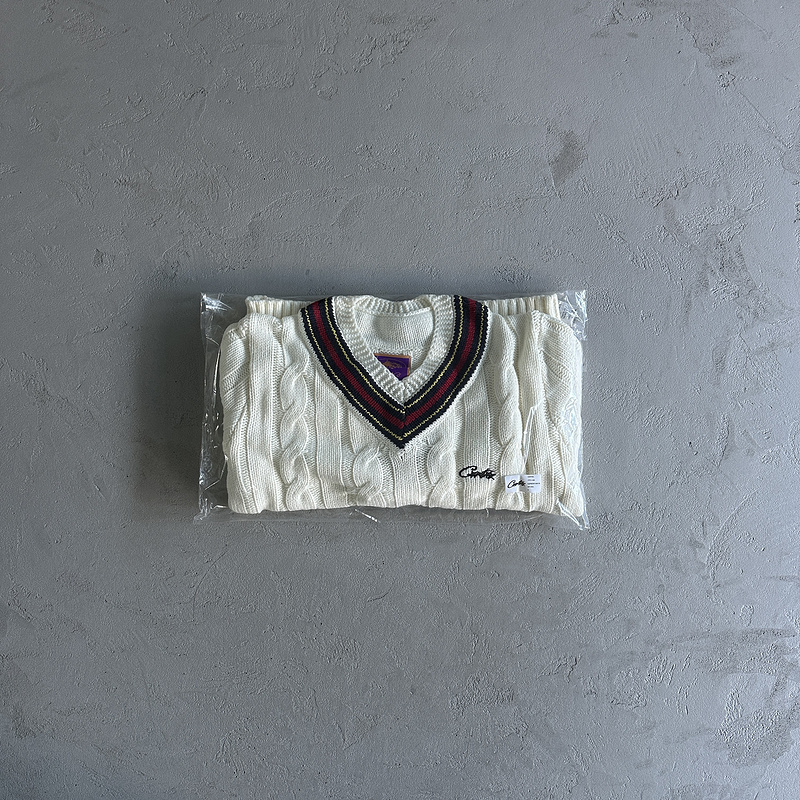 220¥ v-neck sweater | Yupoo - Image 4