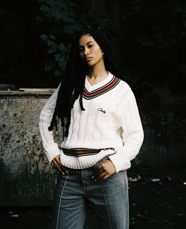220¥ v-neck sweater | Yupoo - Image 18