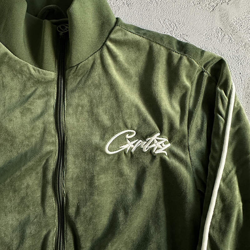 390¥ Velor track set – Green | Yupoo - Image 12