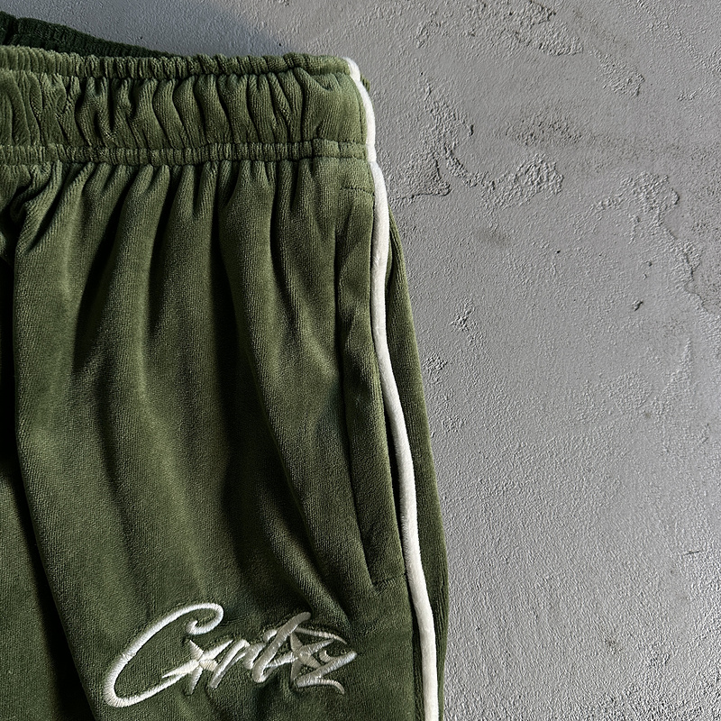390¥ Velor track set – Green | Yupoo - Image 27