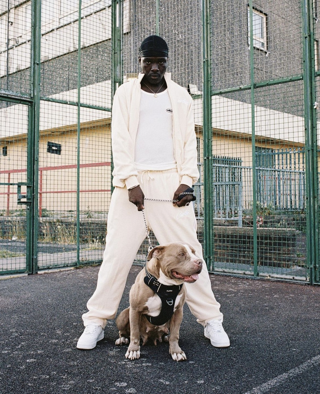390¥ Velor track set – Cream | Yupoo - Image 10