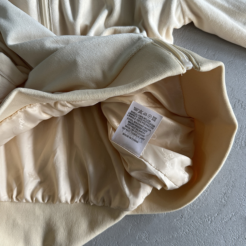 390¥ Velor track set – Cream | Yupoo - Image 23