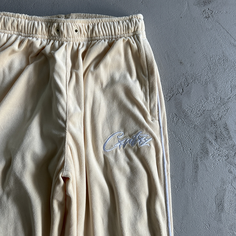 390¥ Velor track set – Cream | Yupoo - Image 26