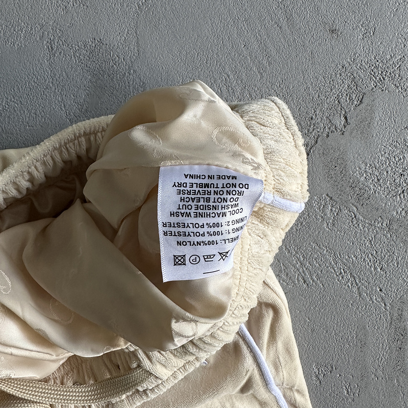 390¥ Velor track set – Cream | Yupoo - Image 31