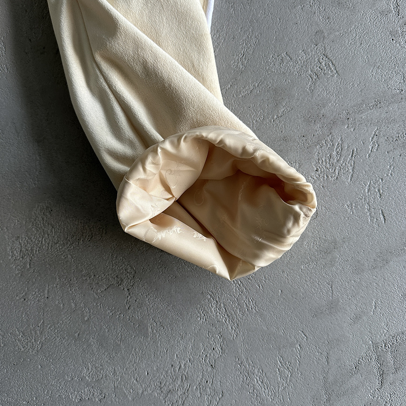 390¥ Velor track set – Cream | Yupoo - Image 35