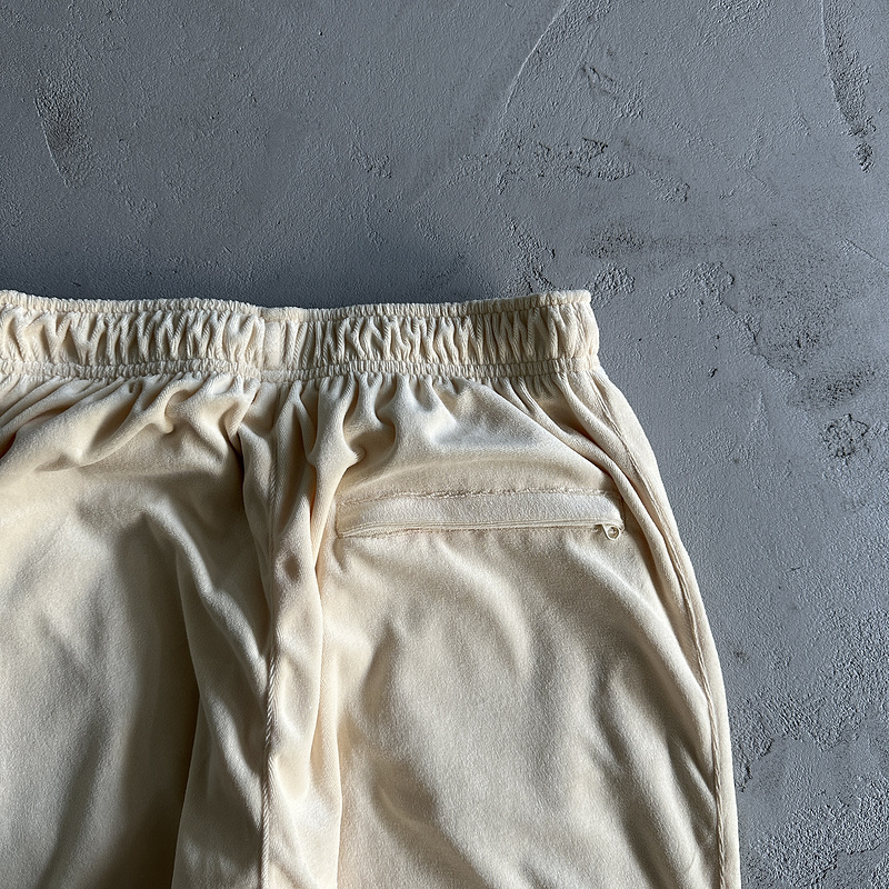 390¥ Velor track set – Cream | Yupoo - Image 38