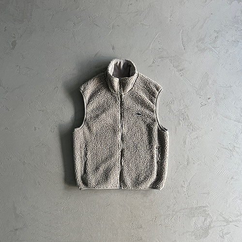 185¥ Sherpa Vest 