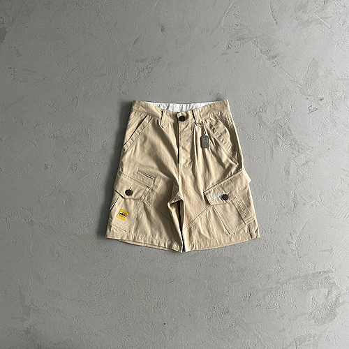 185¥Slant pocket khaki shorts 