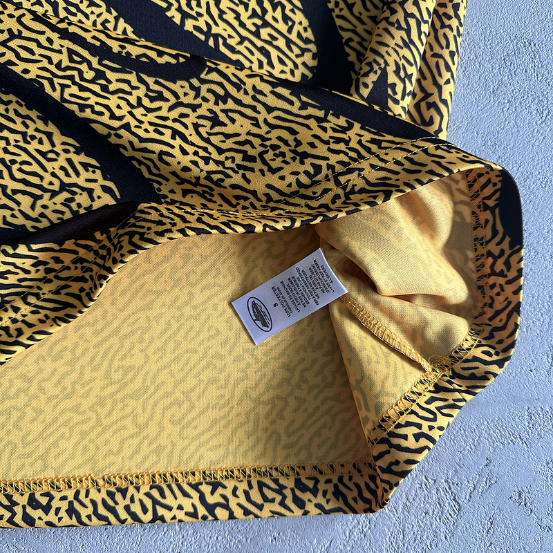 125¥ yellow and black all-over printed football uniform | Yupoo - Image 18