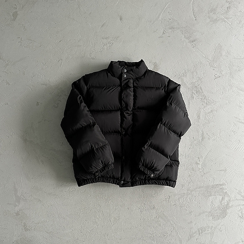 320¥ Dark Black Bolo Jacket 