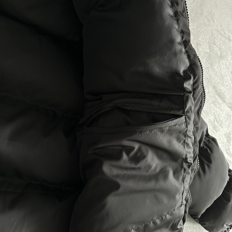 320¥ Dark Black Bolo Jacket | Yupoo - Image 12