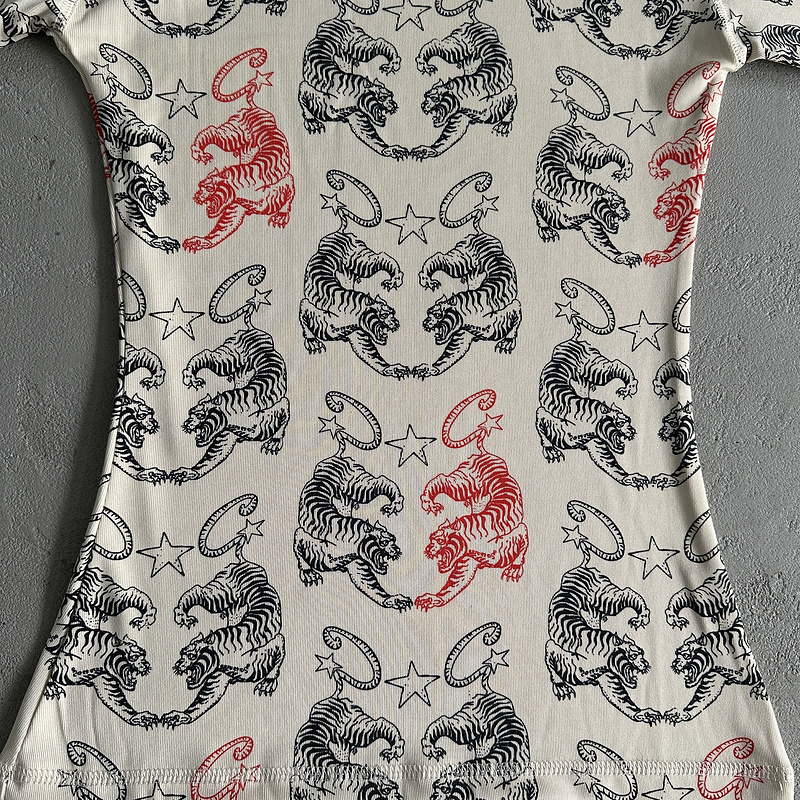 89¥ ¥ Twin Tigers Women's Long Sleeve | Yupoo - Image 9