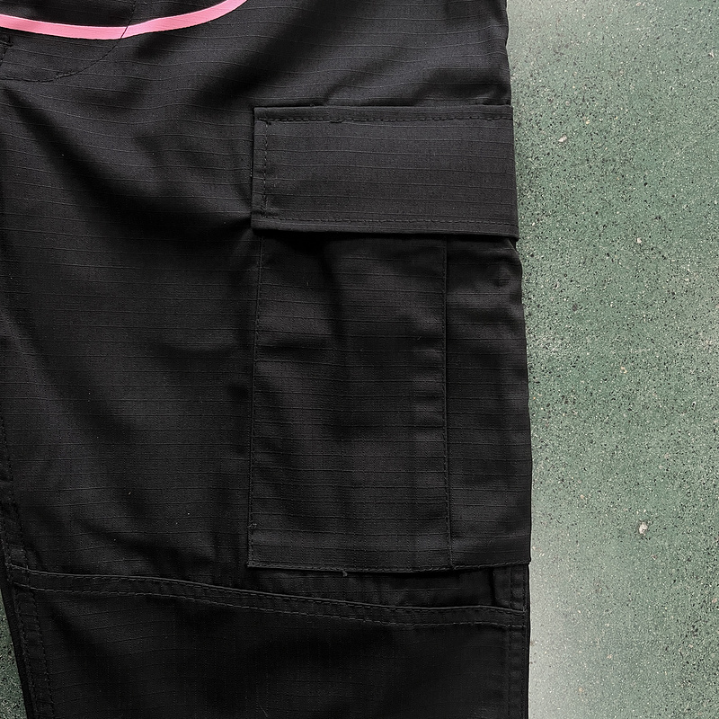 280¥ black  with pink logo cargos | Yupoo - Image 10