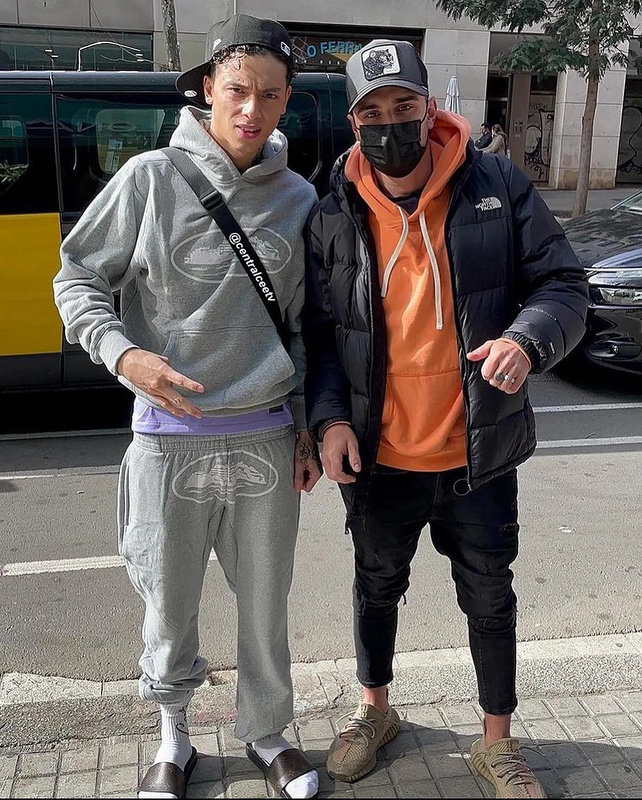 380¥  rule the world crtz grey suit | Yupoo - Image 19