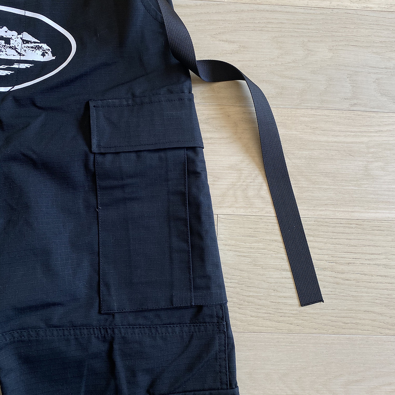280¥ Corteiz black White Logo Yellow Patch cargo | Yupoo - Image 14