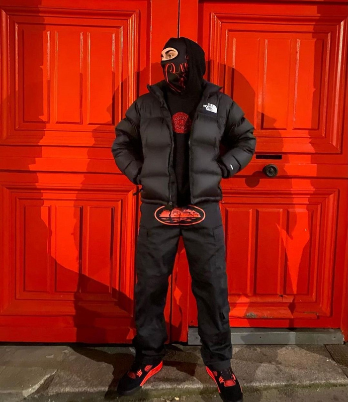 280¥  Corteiz black n with red logo cargos | Yupoo - Image 20