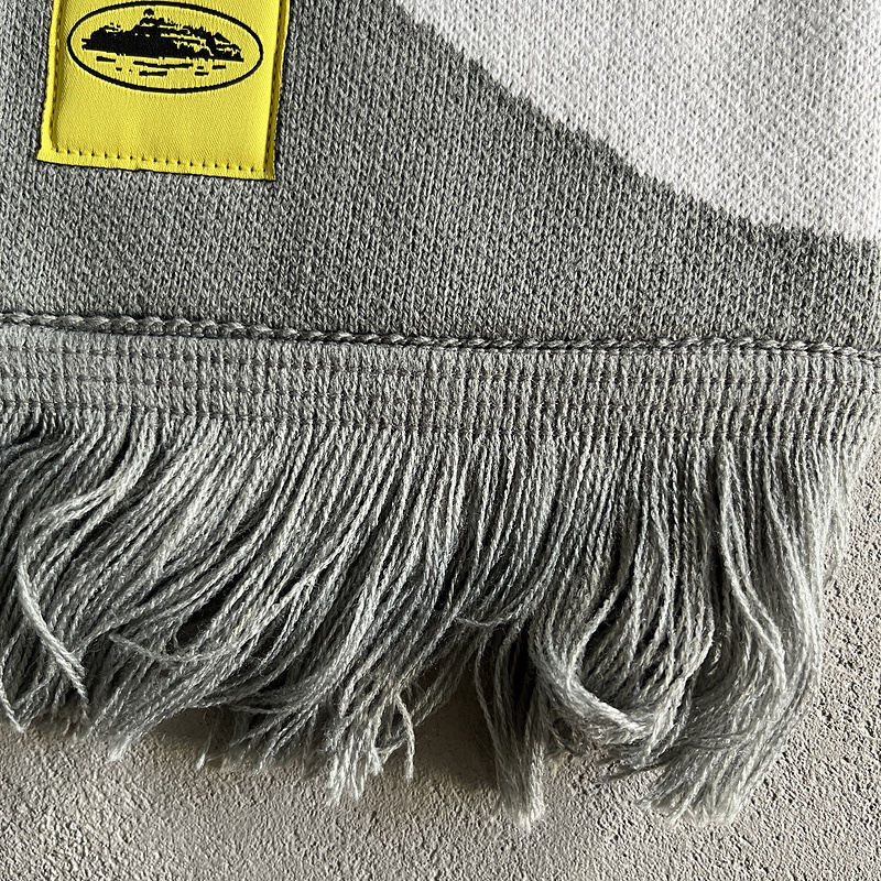 75¥ Grey and White Scarf-wraps | Yupoo - Image 8