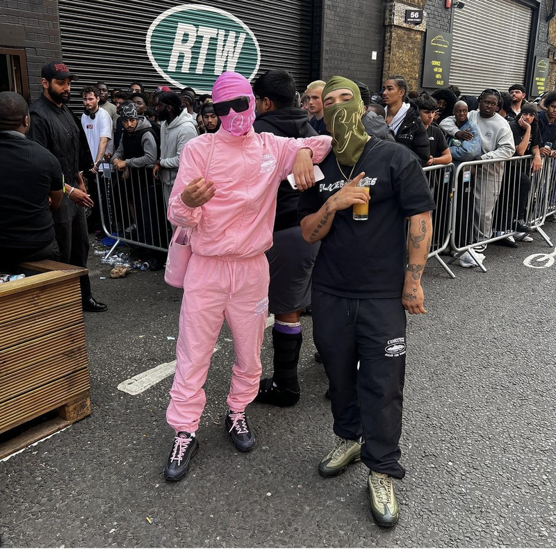 390¥ pink shukushuku suit | Yupoo - Image 43