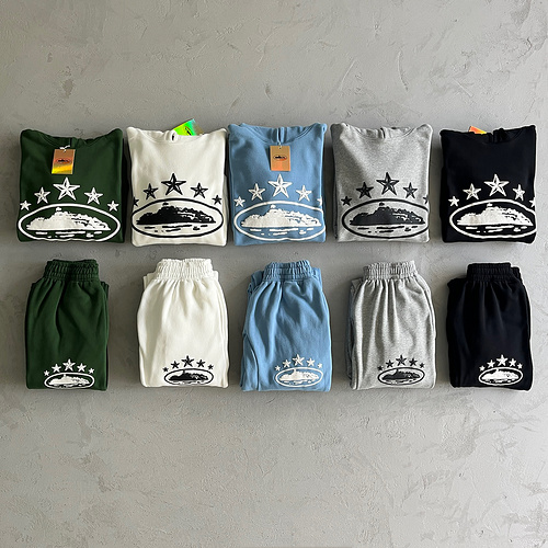 388¥  5th anniversary track suit 