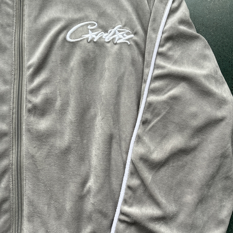 390¥ Velvet Track Set - Gray | Yupoo - Image 10