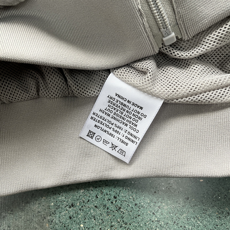 390¥ Velvet Track Set - Gray | Yupoo - Image 16
