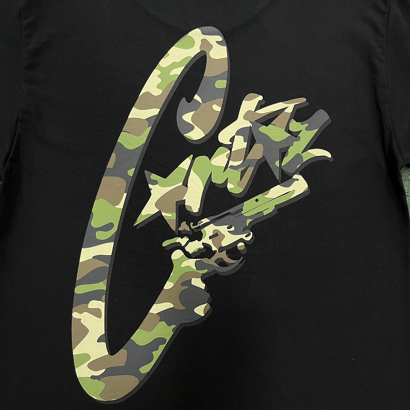 78¥Black/Camouflage Pistol T-Shirt | Yupoo - Image 18