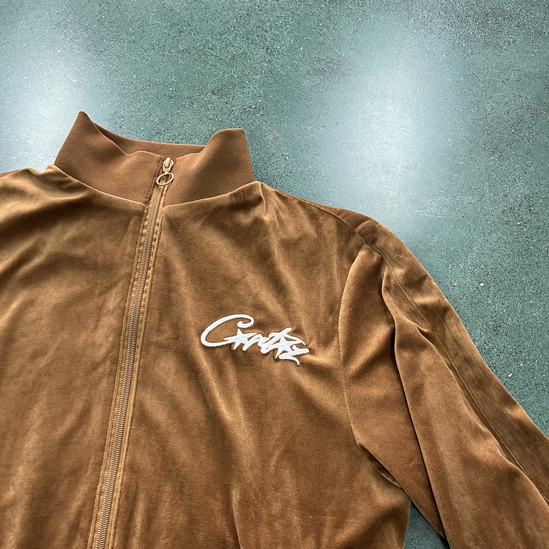 390¥ Velor track set - brown | Yupoo - Image 13